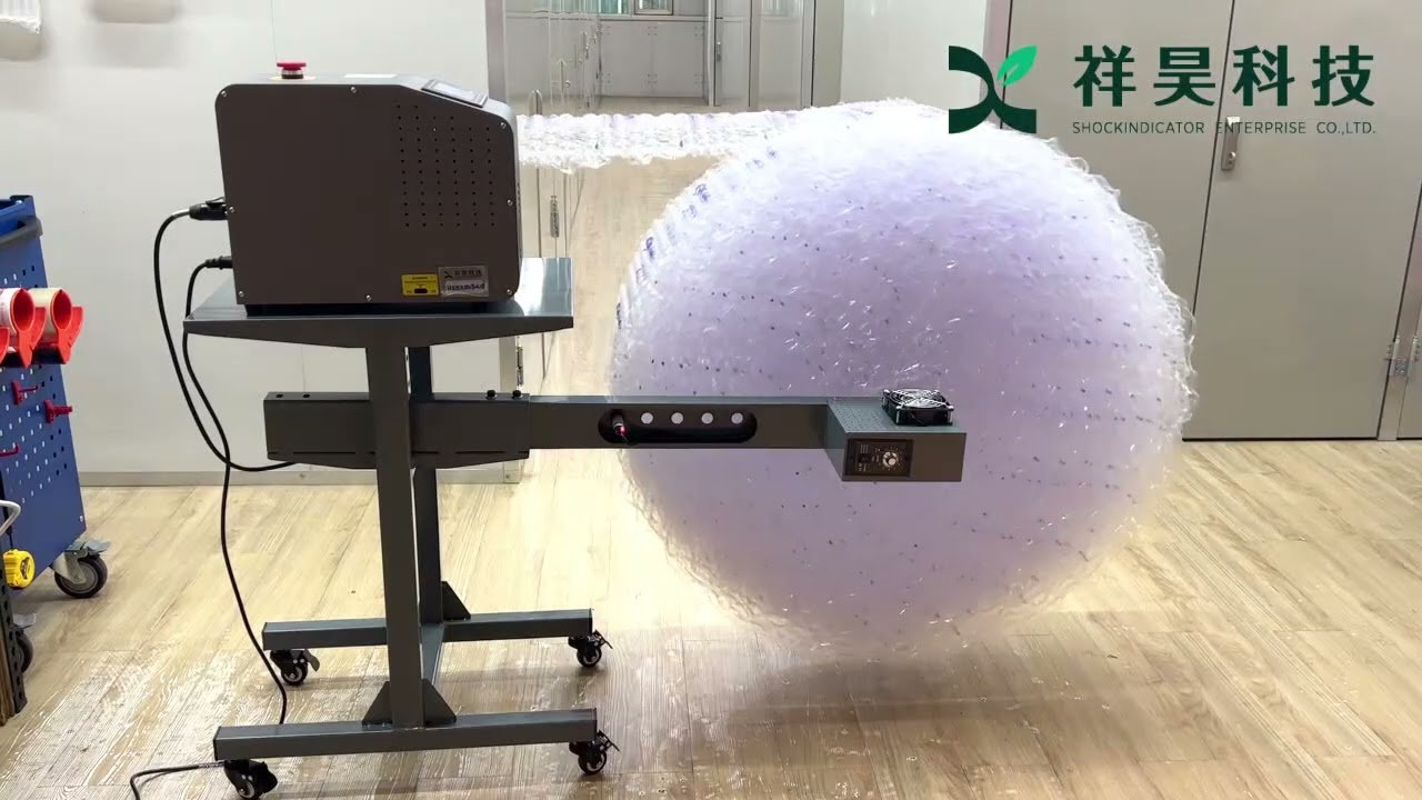 「氣泡布收料架」自動化收捲，節省空間與勞力