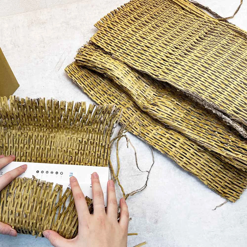 膨切後蜂巢狀紙材