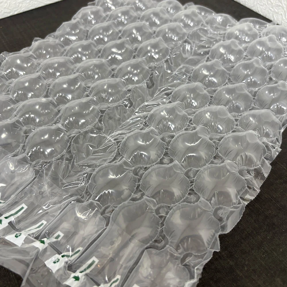 葫蘆型氣柱包覆不規則形狀商品,提供完整運輸緩衝保護