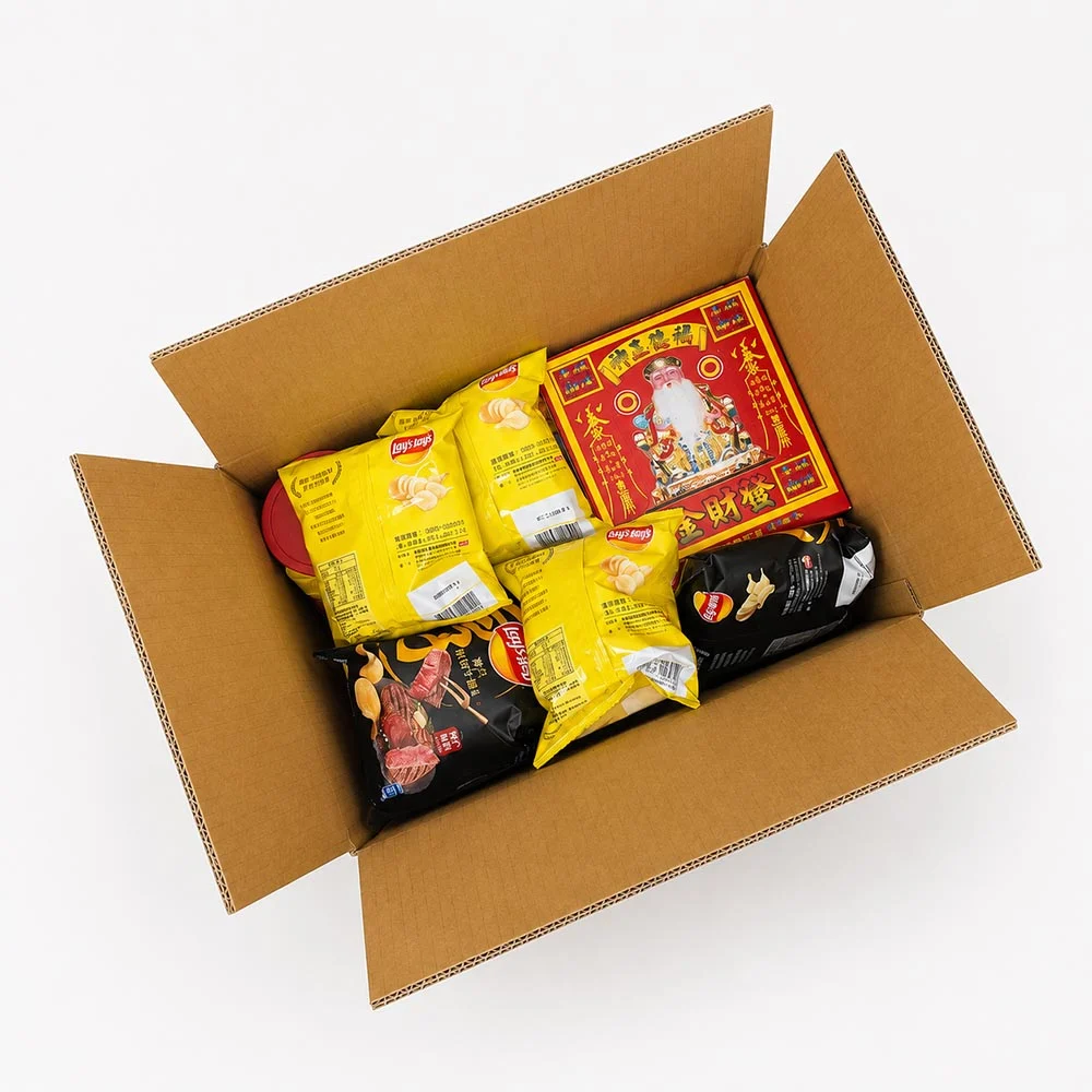 中元商品以氣泡布包裝餅乾與香品，降低裝箱碰撞與晃動 3